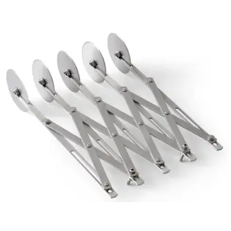 BLOMSTERBERG Dejspore med 5 hjul - stål - BAGEREDSKABER