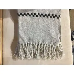 DACORE Plaid med frynser grå/hvid -